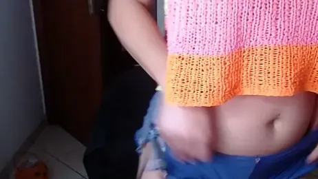 bustycarly webcam model stream image