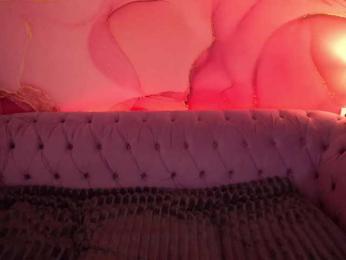 MagikPeachh webcam model stream image