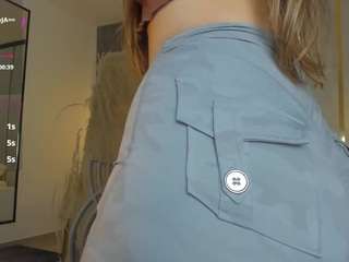 ri69ley webcam camsoda model stream image