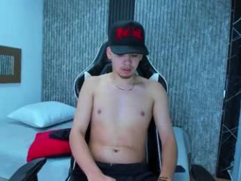 mike_0233 webcam model stream image