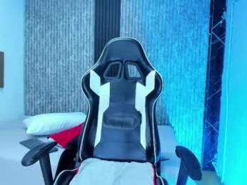 mike_0233 webcam model stream image