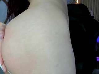 mia-ts webcam model stream image