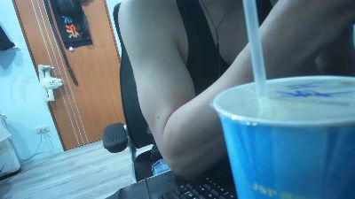 santimunez99 webcam model stream image