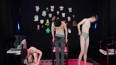 baby-000188 webcam model stream image