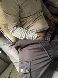 BlahNextDoor webcam model stream image