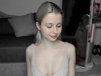 hi_popsy webcam model stream image