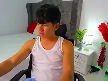 Mikke18 webcam stripchat model stream image