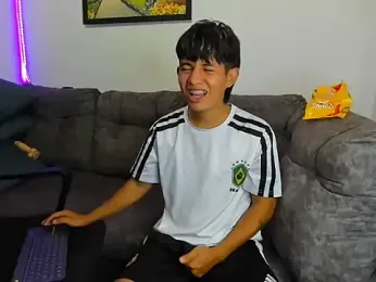 Mikke18 webcam model stream image