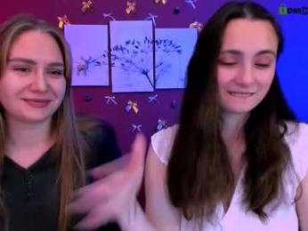 naya_dream webcam model stream image