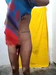 Cute-Naavya webcam model stream image