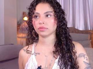 annamillerr webcam camsoda model stream image