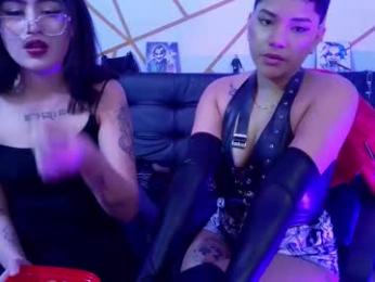 isa_bunny18 webcam model stream image