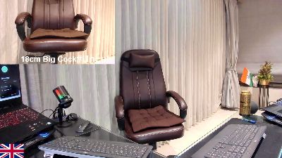 OnlineBossUK webcam model stream image