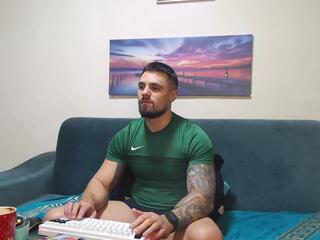 Tiberius Hunk webcam model stream image