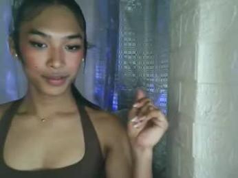 ur_dazzlingmorenaxx webcam model stream image