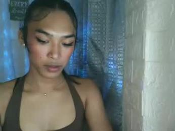 ur_dazzlingmorenaxx webcam model stream image