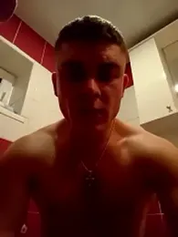 Nemon webcam model stream image