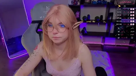 zelda_1 webcam stripchat model stream image