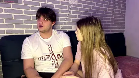 fetchingcouplee webcam model stream image