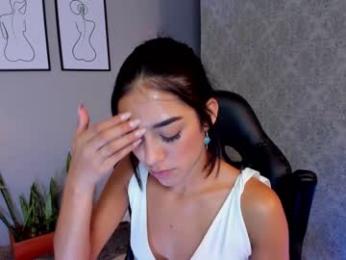 amalia_cruss webcam chaturbate model stream image