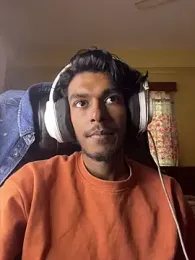 RavenKisses webcam model stream image