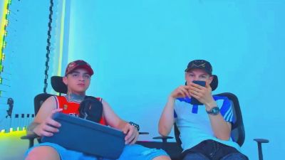 max_williamm webcam cam4 model stream image