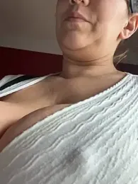 LittleMissEeve webcam model stream image