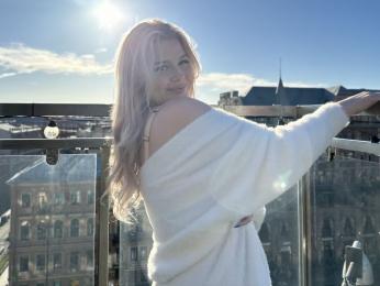 AlexisPowelson webcam model stream image