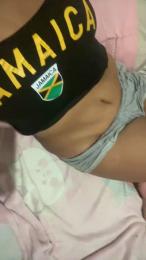 El1saJu webcam model stream image