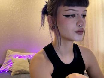 dieonisia webcam bongacams model stream image