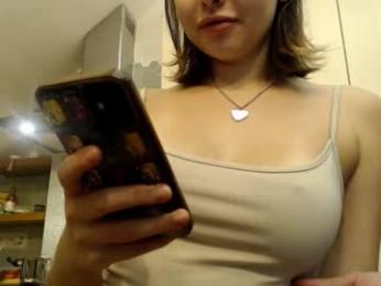 genev__ievee webcam model stream image