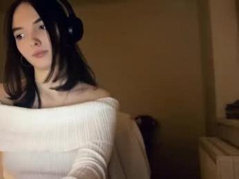 dennisethuman webcam model stream image