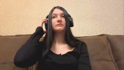 AiKerzer webcam model stream image