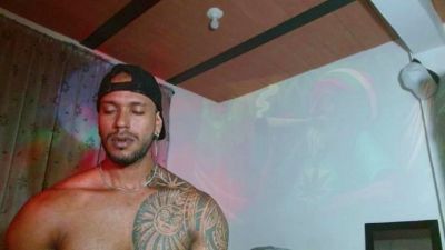 Manolofitt webcam model stream image