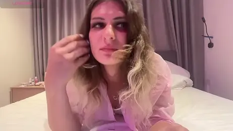 AlicePinkhead webcam model stream image