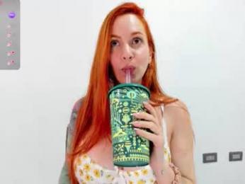 aliciakozlov webcam model stream image