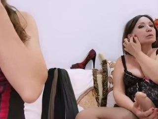 ladyandtransy webcam model stream image