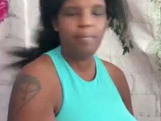 kitty-kash webcam model stream image