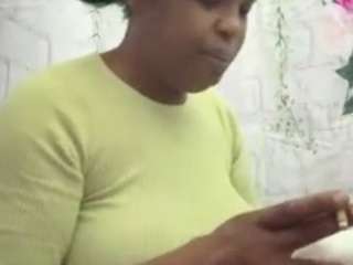 kitty-kash webcam model stream image