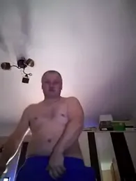 nudistu021 webcam stripchat model stream image