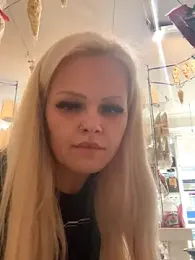 CherryXOX- webcam model stream image