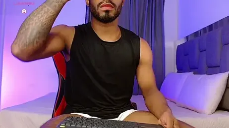 Christian_thor webcam model stream image