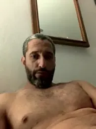 Calientesensible webcam model stream image