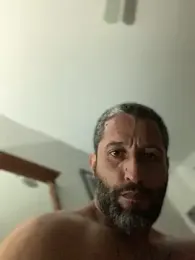 Calientesensible webcam model stream image