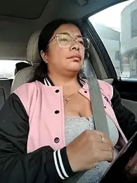 __valentina18 webcam stripchat model stream image