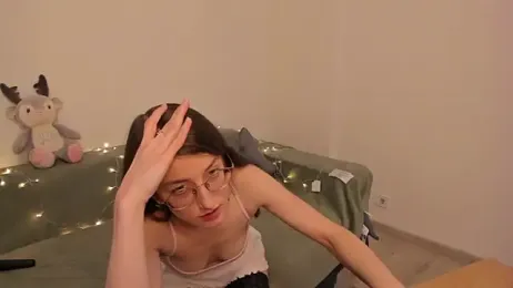 sofielovely_ webcam model stream image