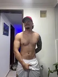 boyc022_ webcam model stream image