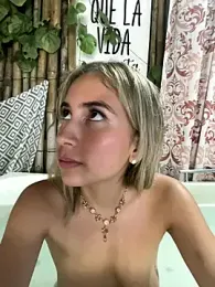 JhostineandLucero webcam model stream image