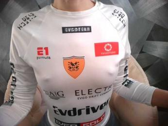 Agent_Oxyevator webcam model stream image