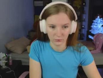 playful_mary webcam chaturbate model stream image